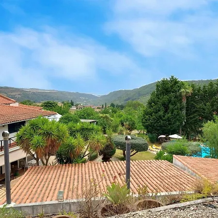 Πανσιόν Casa Rustica Com Piscina E Jardim