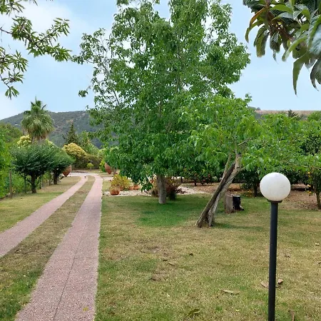 Casa Rustica Com Piscina E Jardim Gasthof