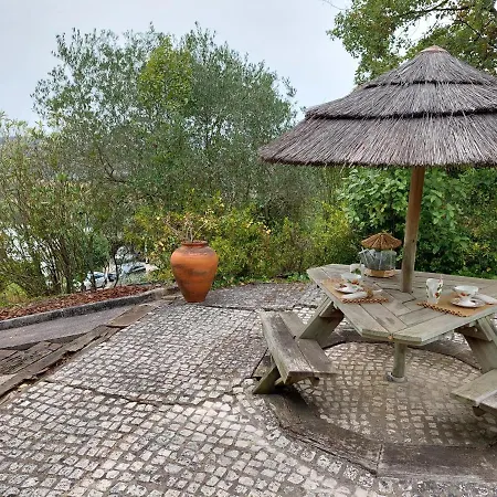 Casa Rustica Com Piscina E Jardim
