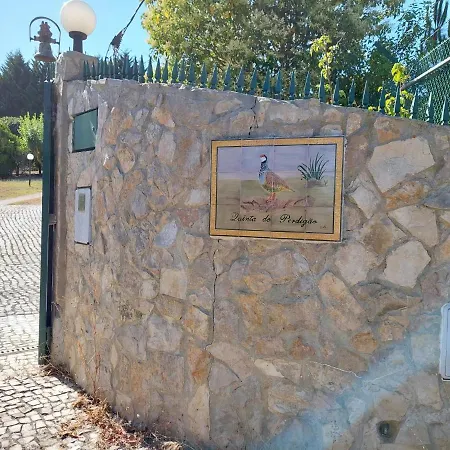 Casa Rustica Com Piscina E Jardim